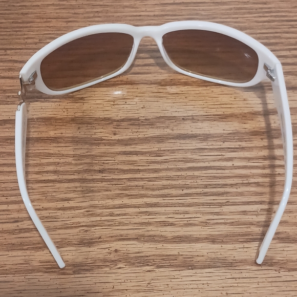 Michael Kors sunglasses - Picture 4 of 8